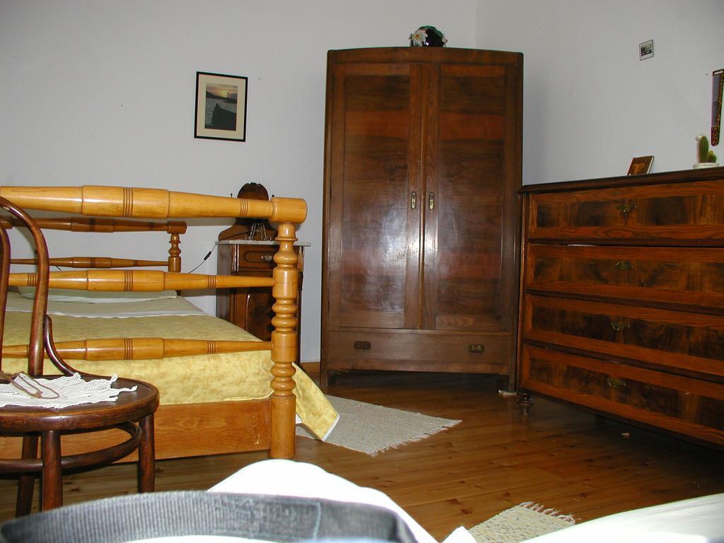 Apartment Milka Винерац Стая снимка